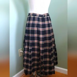 1950s-60s Madison Wardrobe Maker Plaid skirt